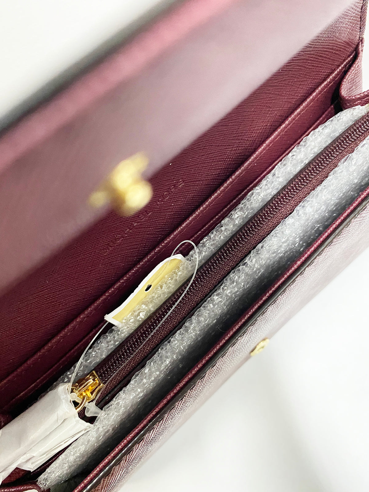 Michael Kors Jet Set Travel Zip Around Card Case Wallet Brown Mk Merlot
